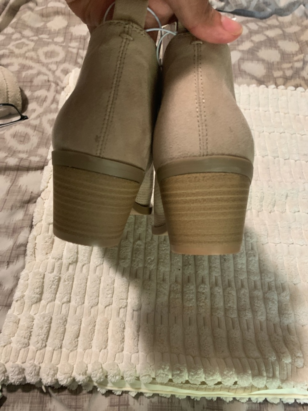 Universal Thread Taupe Perforated Pointed Toe Slip-On Mules - Picture 3 of 6